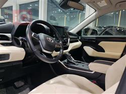 تۆیۆتا هایلاندەر